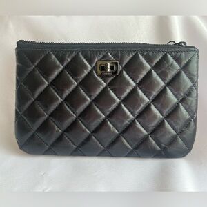 Chanel Reissue O’case